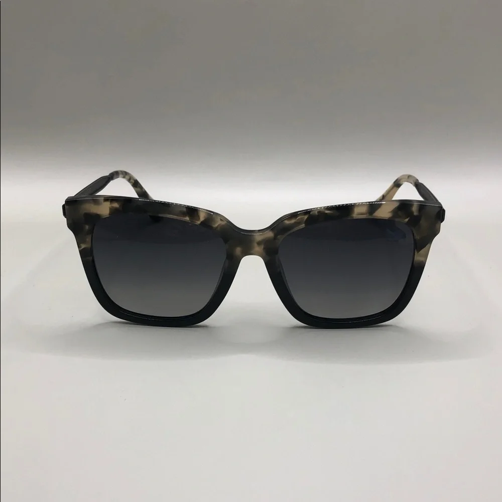 Diff Eyewear Bella Polarized Sunglasses Tortoise Black Fade Semi Oversized.